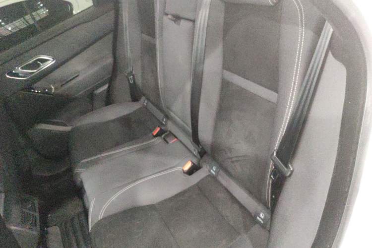 Used Land Rover Range Rover Velar 2019 250 PS