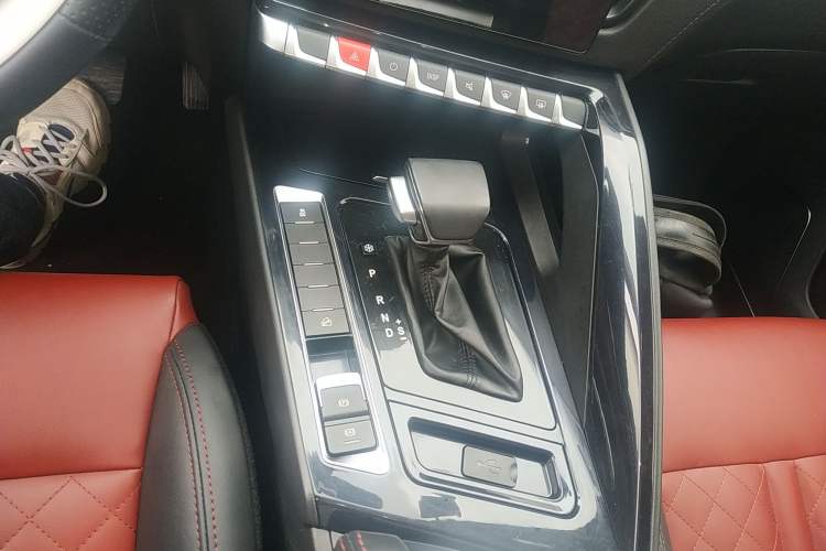 Used FORTHING T5 2018 300T DCT Smart Enjoyment Version