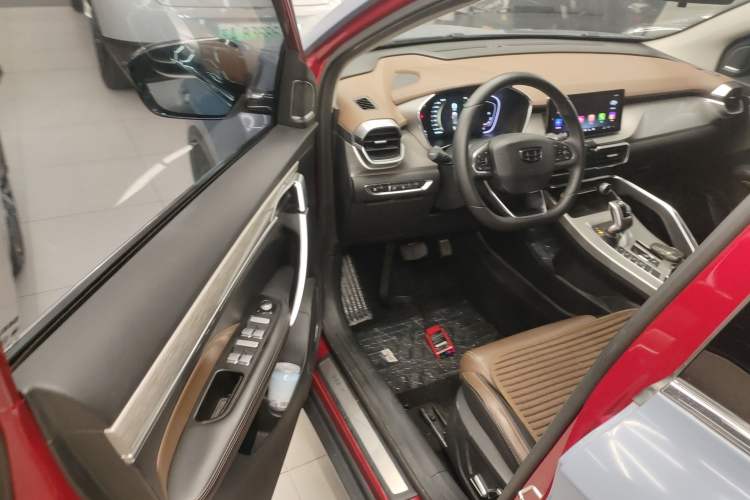 Used Geely Auto Coolray 2019 260T DCT Explorer China V Standard