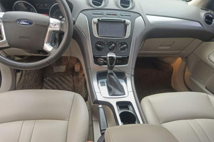 Used Ford Mondeo 2013 2.3L Fashion Edition
