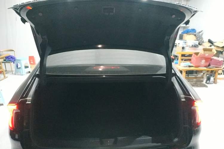 Used Wuling Xingguang 2024 Co-Creation Edition 510 Advanced Model
