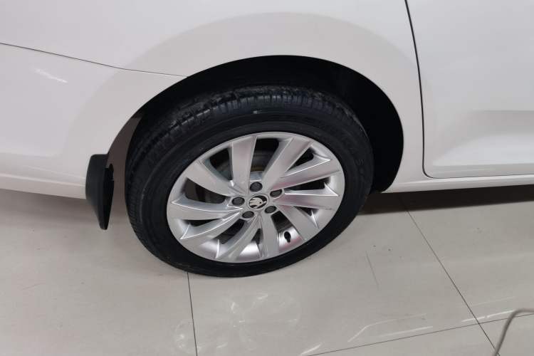 Used Skoda Rapid 2019 1.5L Automatic Comfort Edition China V Standard