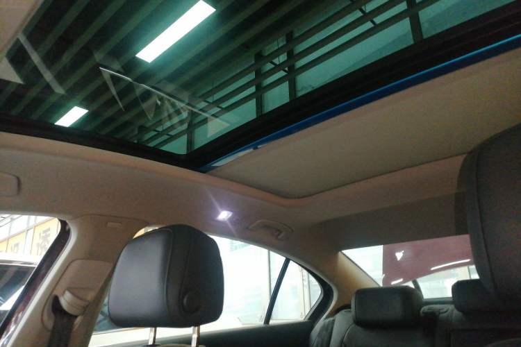 Used Volkswagen Magotan 2018 330TSI DSG Luxury Model