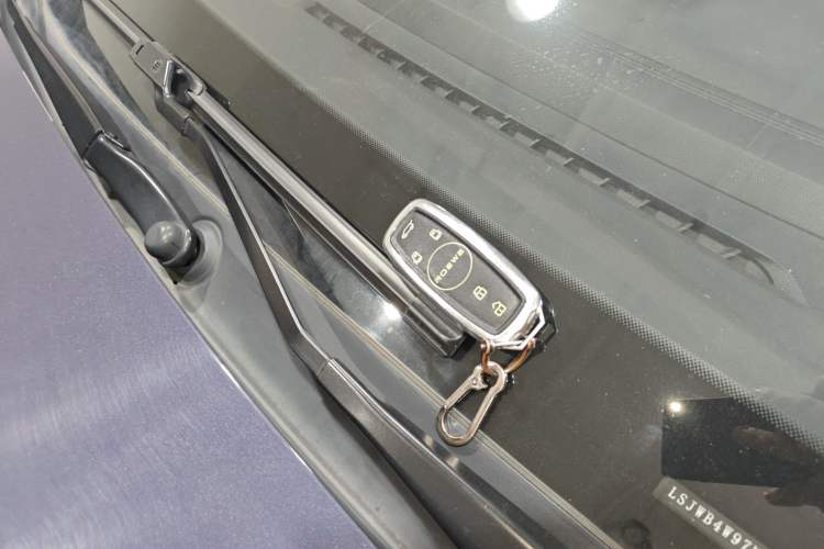 Used Roewe iMAX8 2022 400TGI Celebration Edition
