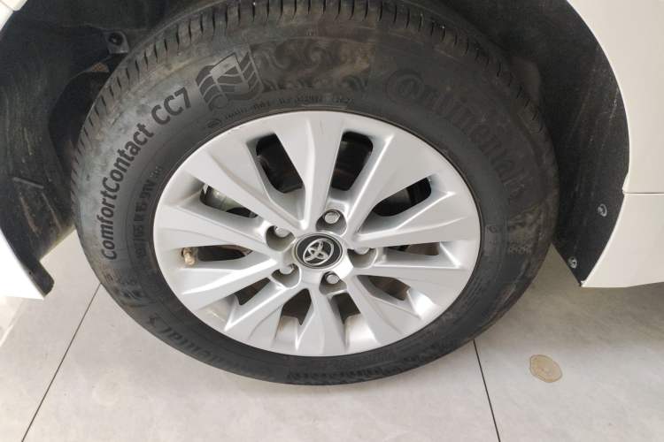 Used Toyota Corolla 2022 Dual-Motor 1.8L E-CVT Pioneer Edition
