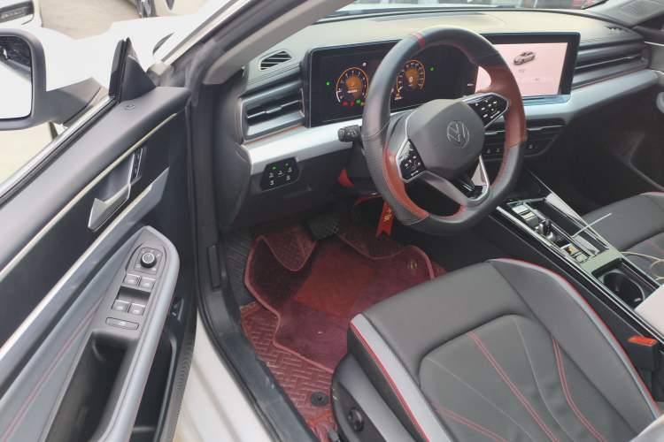 Used Volkswagen Lamando 2023 Lavida L 280TSI DSG Cool & Spicy Edition
