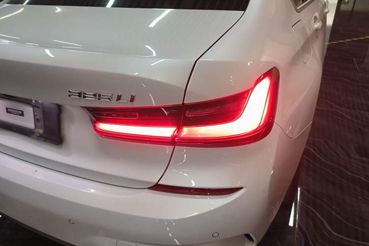 Used BMW 3 Series 2022 Updated 325Li M Sport Package
