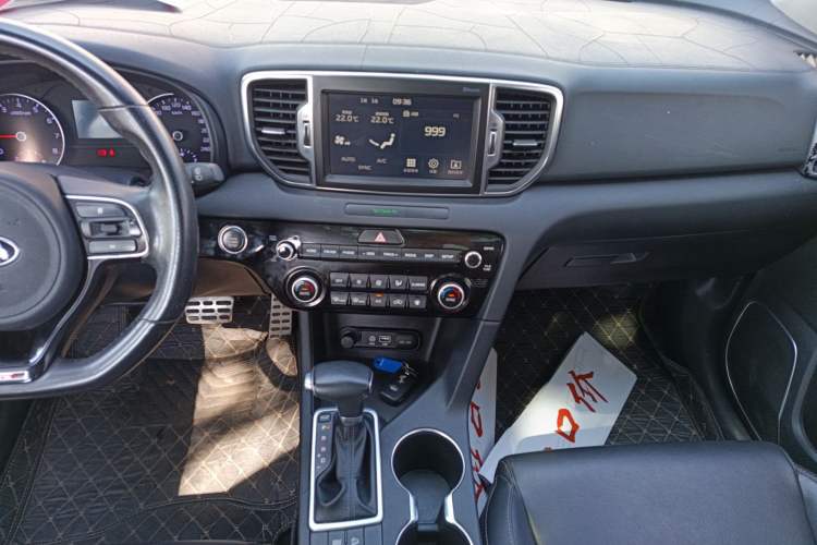 Used Kia KX5 2016 1.6T Automatic Two-Wheel Drive DLX
