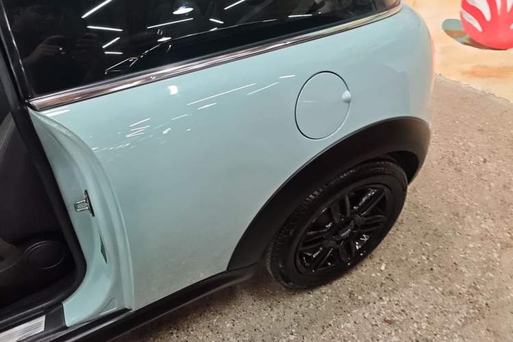 Used  MINI 2011 1.6L COOPER Excitement
