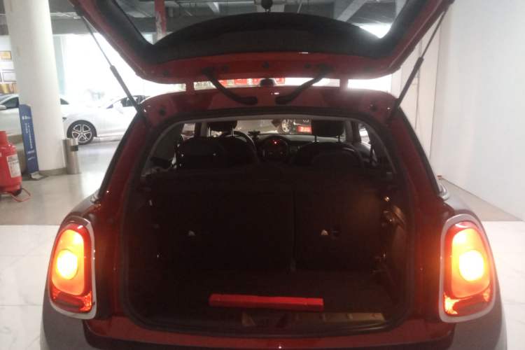 Used  MINI 2016 1.2T ONE Pioneer Edition
