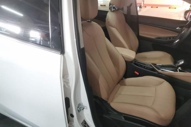 Used Buick GL6 2021 323T Mild Hybrid Connect Luxury Model
