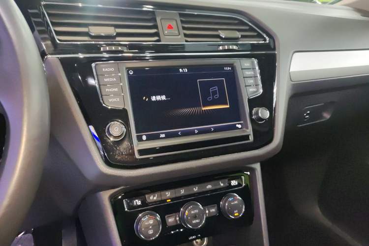 Used Volkswagen Tiguan L 2018 330TSI Automatic Two-Wheel Drive Luxury Edition
