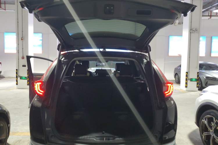 Used Honda CR-V 2021 240TURBO CVT 2WD Fashion Edition
