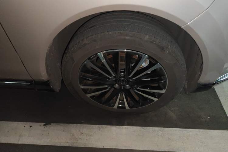 Used Toyota Venza 2022 2.0L CVT Two-Wheel Drive Prestige Edition