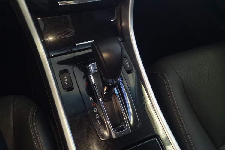 Used Honda Accord 2016 2.0L Luxury Edition