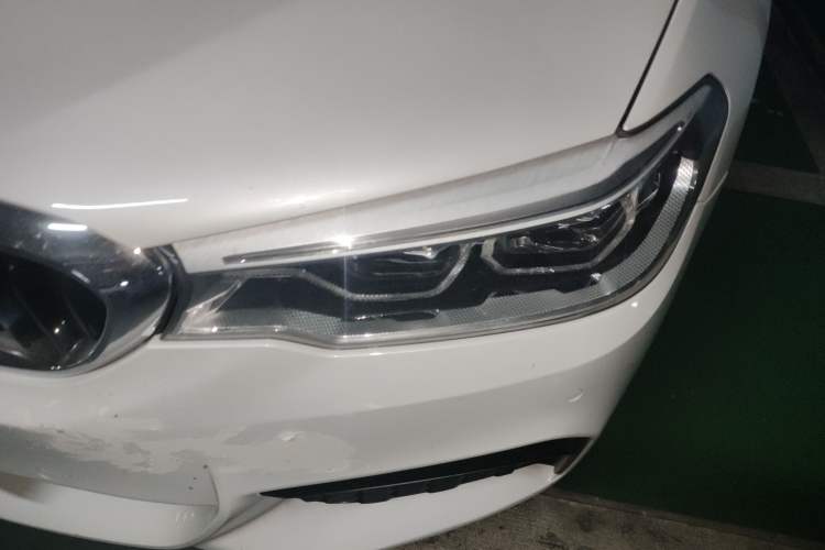 Used BMW 5 Series 2019 Facelifted 530Li Leading Edition M Sport Package
