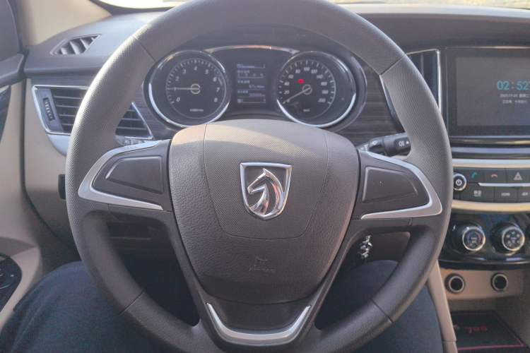 Used Baojun 730 2016 1.5L Manual Comfort Version 7 Seats China V Emission Standard
