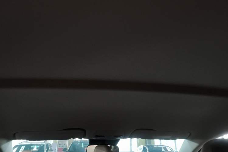 Used Hongqi E-QM5 2024 610 km PLUS
