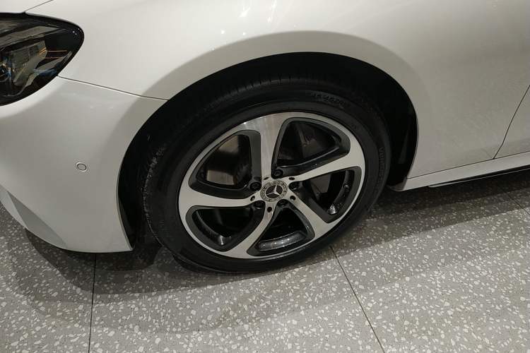 Used Mercedes-Benz E-Class 2019 Restyled E 300 L Sport Luxury Edition