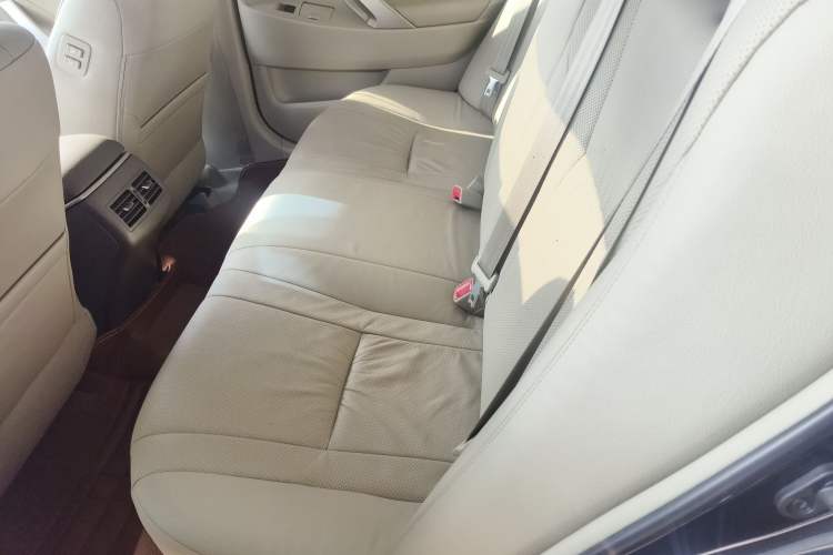 Used Toyota Camry 2013 200G Classic Luxury Edition