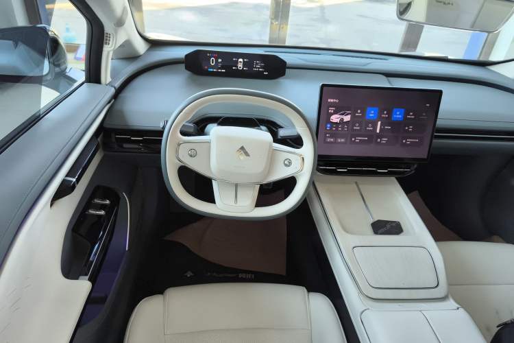 Used  GT 2023 560 Rear-Drive Seven-Wing Edition
