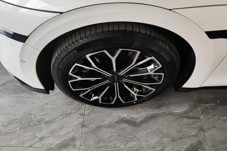 Used Zeekr 007 2024 Rear-Drive Intelligent Driving Version 100 kWh
