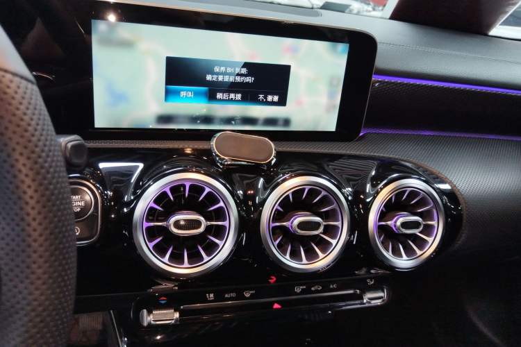 Used Mercedes-Benz A-Class 2020 Restyled A 200 L Sport Sedan Fashion Version
