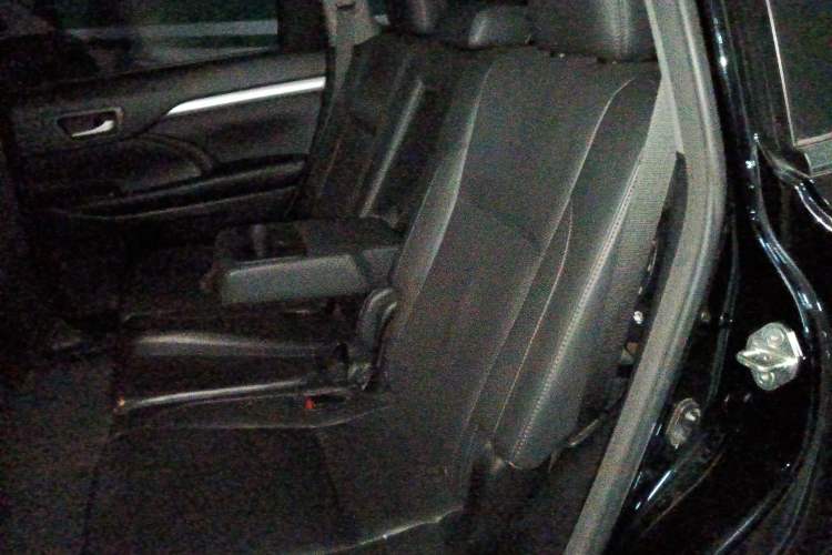 Used Toyota Highlander 2017 2.0T Four-Wheel Drive Luxury Edition 7 Seats
