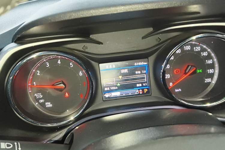 Used Chevrolet Trax 2021 325T Automatic Fun Edition China VI Standard
