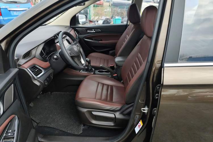 Used Changan Lingxuan 2017 1.6L Manual Happiness Edition