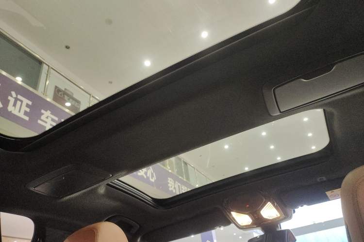 Used BMW 5 Series 2018 Restyled 530Li Leading Edition M Sport Package