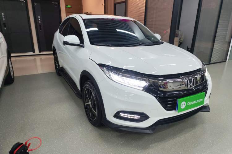 Used Honda Vezel 2020 220 TURBO CVT Luxury Edition
