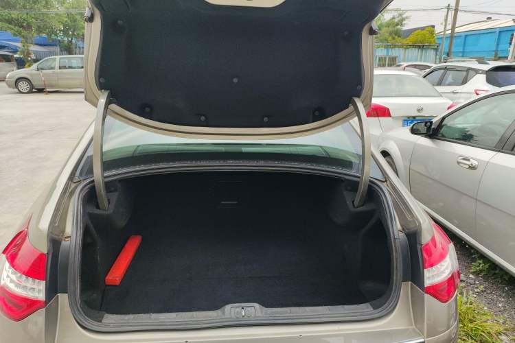 Used Citroen C5 2012 2.0L Automatic Luxury Edition
