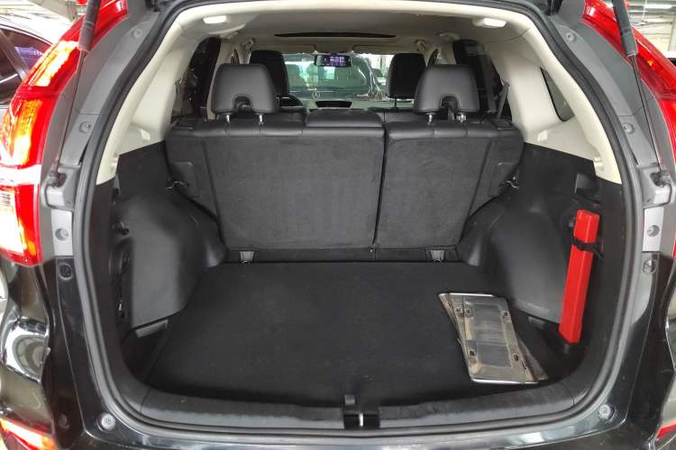 Used Honda CR-V 2015 2.4L two-wheel drive luxury version
