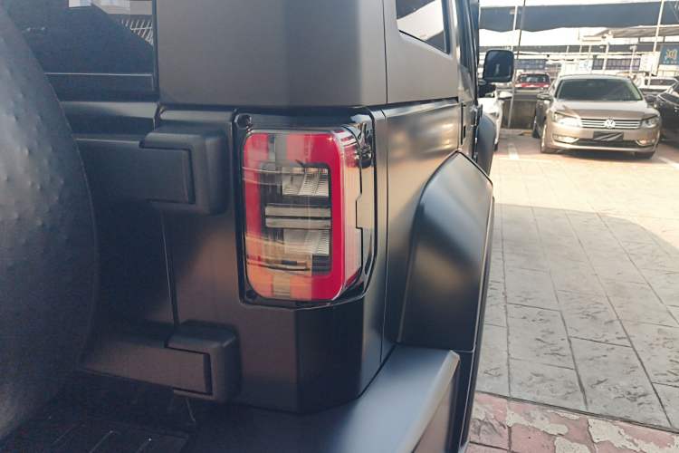 Used  BJ40 2023 2.0D Automatic Four-Wheel Drive Blade Hero Edition Adventurer Type
