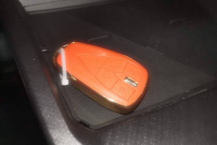 Used Changan UNI-V 2024 1.5T Prestige Edition