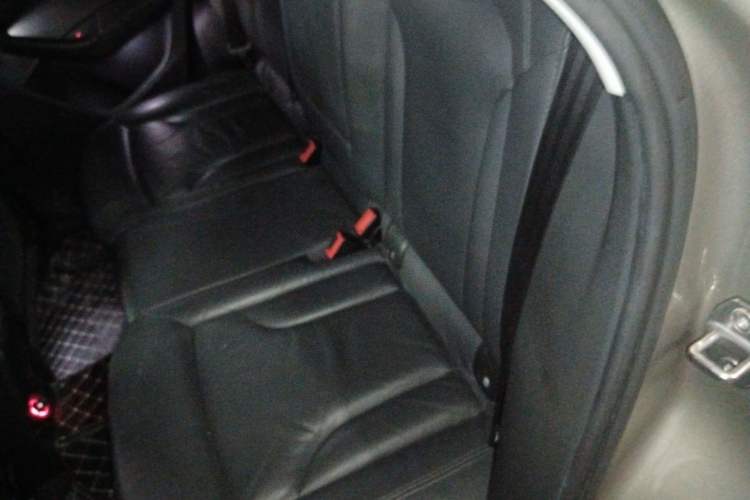 Used Audi Q3 2016 30 TFSI Fashion Model
