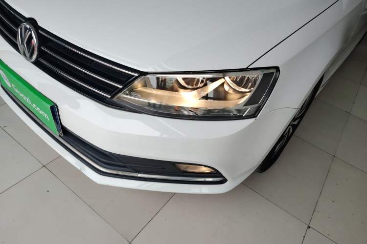 Used Volkswagen Sagitar 2018 1.6L Manual Comfort Model