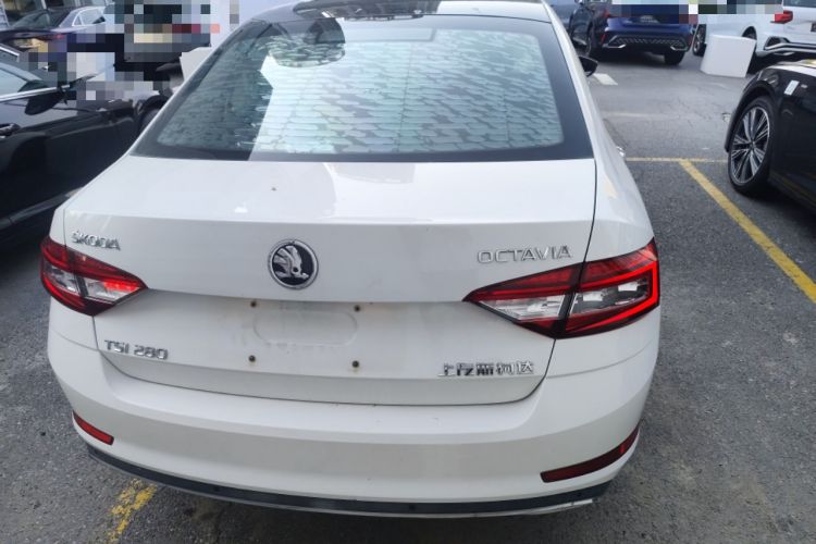 Used Skoda Octavia 2018 TSI280 DSG Luxury Edition
