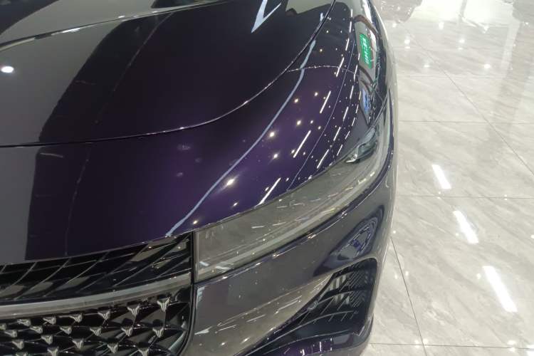 Used VOYAH PASSION 2024 PHEV Four-Wheel Drive Ultra-Long Range Flagship Model