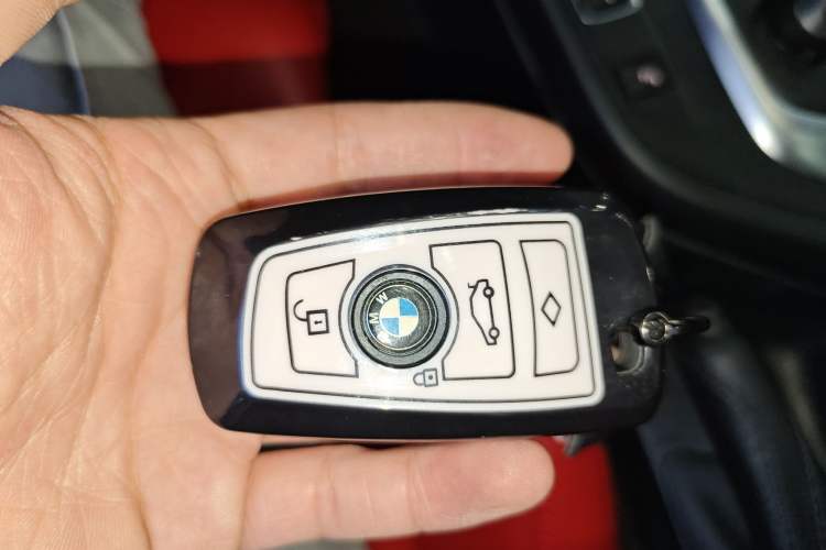 Used BMW 2 Series 2018 220i Sport Design Package
