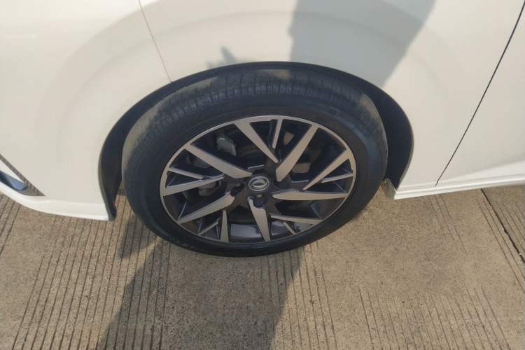 Used Dongfeng Aeolus Yixuan 2020 230T Automatic Advanced Edition