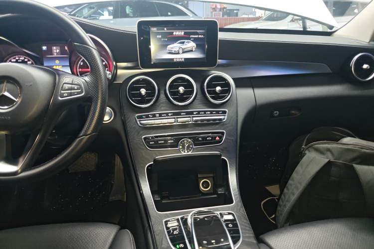 Used Mercedes-Benz C-Class 2017 Facelift C 200 L Sport Edition