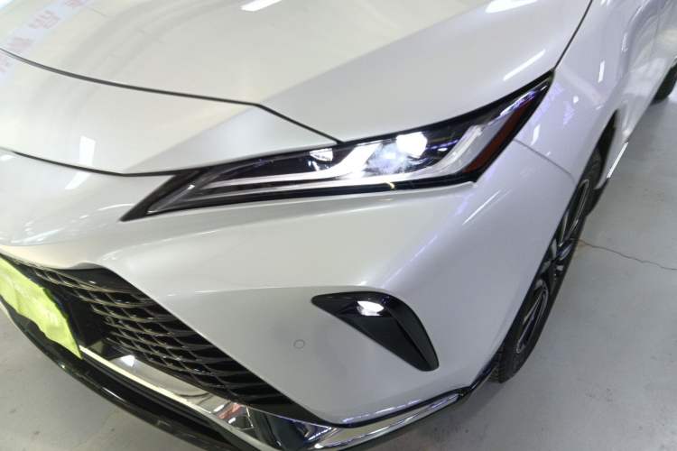 Used Toyota Venza 2023 2.0L CVT Two-Wheel Drive Prestige Version
