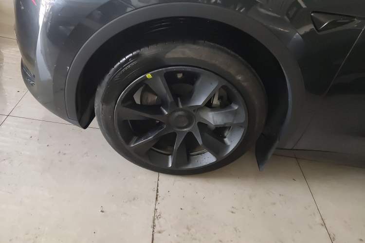 Used Tesla Model Y 2024 Rear-Wheel-Drive Version