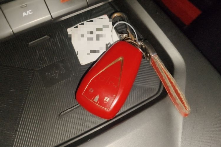 Used Oshan X5 PLUS 2023 Revised Version 1.5T DCT Navigation Edition
