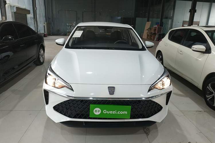 Used Roewe i5 2023 1.5L Manual Comfort Edition
