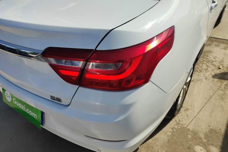 Used Geely Auto Vision 2020 1.5L Manual Asian Games Edition