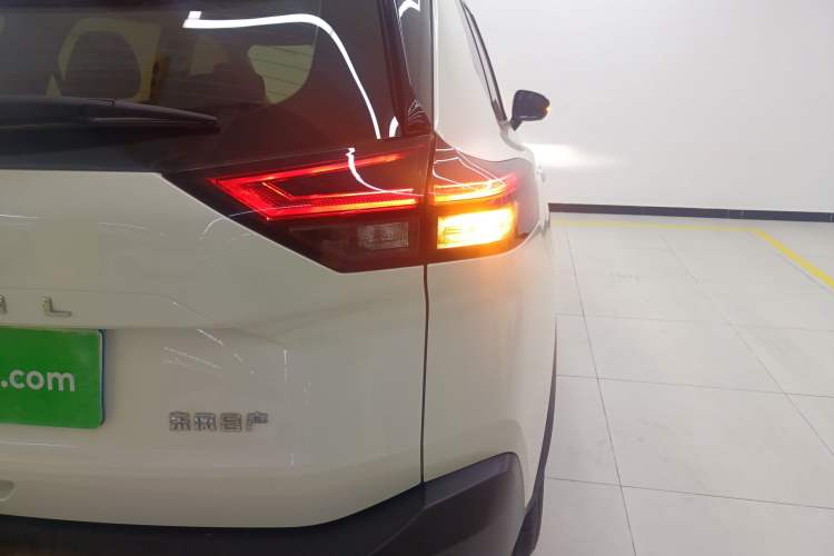 Used Nissan X-Trail 2021 VC-Turbo 300 CVT 2WD Luxury Edition
