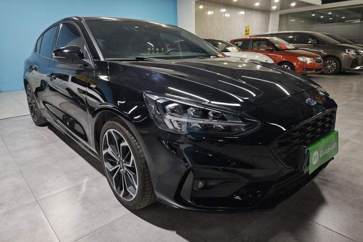 Used Ford Focus 2021 Hatchback EcoBoost 180 Automatic ST Line
